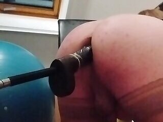 BBW Nina geht's her Pussy fucked by BBC Toy
