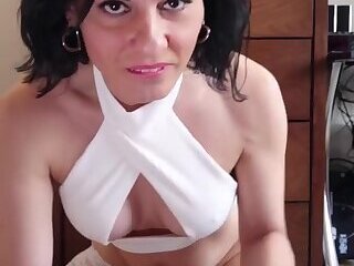 Mona Vela