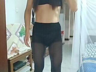crossdress VID_20240923_233214