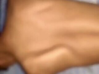 Leah_meyer gime delicioso y disfruta mientras se lo meto y le palmoteo la nalga duro 💯😈🔥