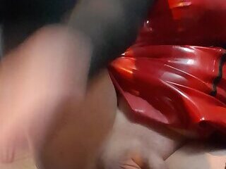 https://rubbersazzle.manyvids.com