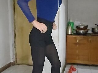crossdress VID_20241029_202331