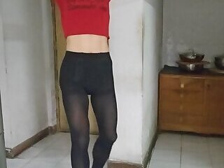 crossdress VID_20241120_232508