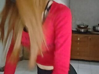 crossdress VID_20240308_224047