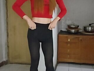 crossdress VID_20241120_203443
