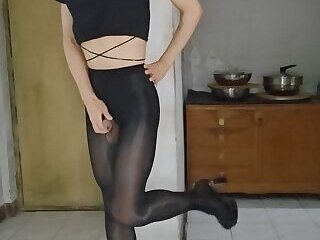 crossdress VID_20241209_220600