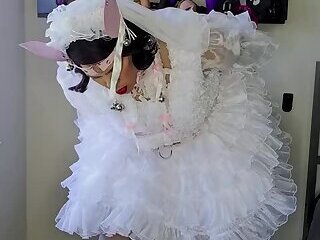 Sissy Bride Playing with Lots of Dildos