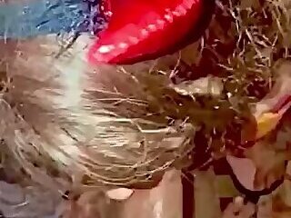 White sissy Shelley sucks mixed guys thick cock