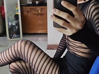crossdress VID_20250207_175014