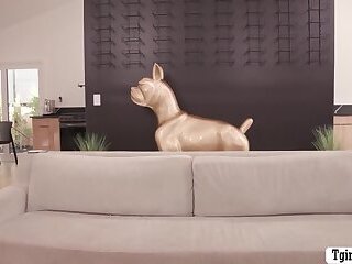 Ava Holt skips rope and gets assfucked by Rodrigo