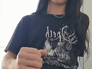 black shirt mast