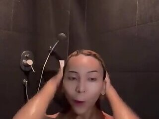 6 Fucking and sucking with my beautiful Asian shemale girlfriend