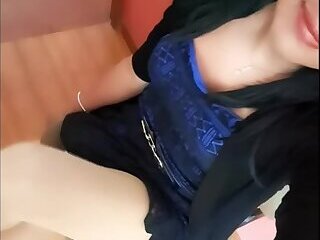 Showing my legs in Pantyhose