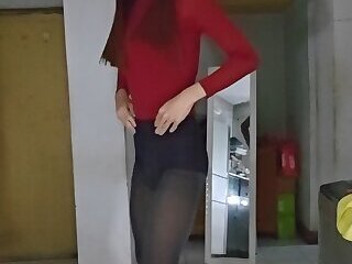 crossdress VID_20250418_170352