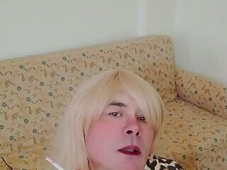 Smoking sissy