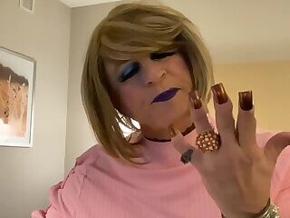 CdTina eats her own load