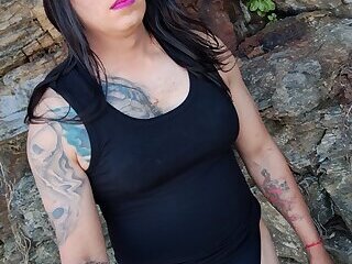 I decided to expose myself and piss in front of everyone at the beach