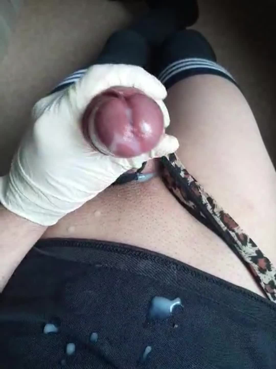 I edge 3 sticky loads from my throbbing Femboy Cock