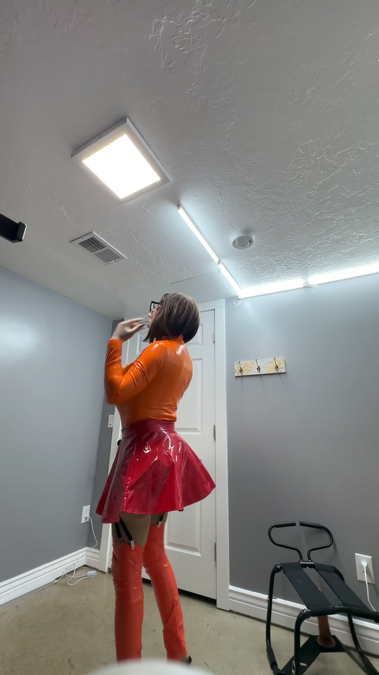 Hot Velma riding her favorite chair huge tits big ass