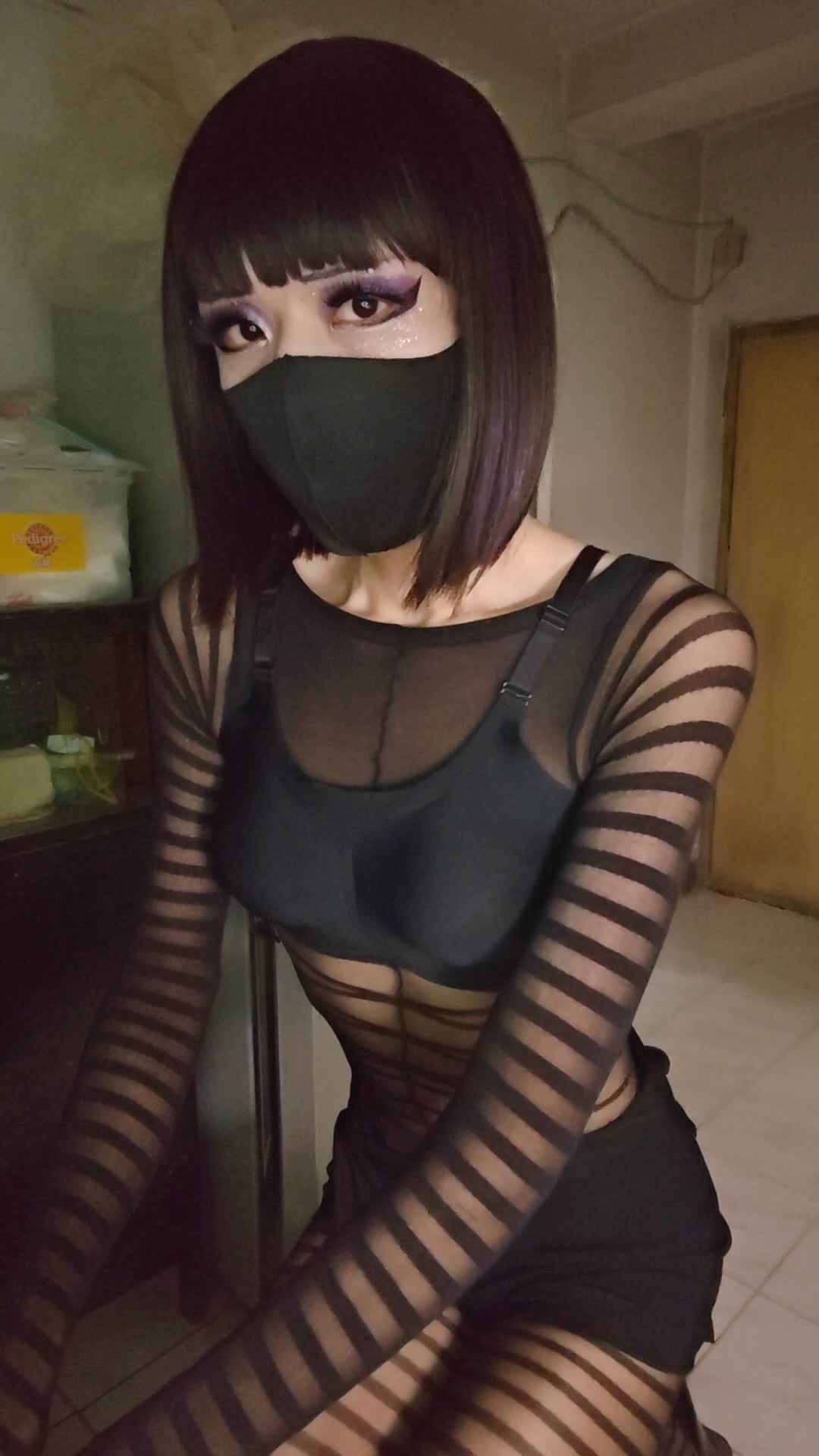 crossdress VID_20250207_180249