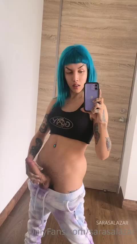 Queen Sara and her Big Cock