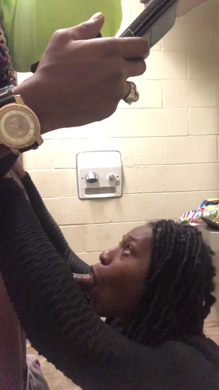 Creaming On Dick & The Gas Station Bathroom