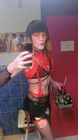 🎒AKiMBo🫦TraV👠 VaneSsaBiTCHx PariS